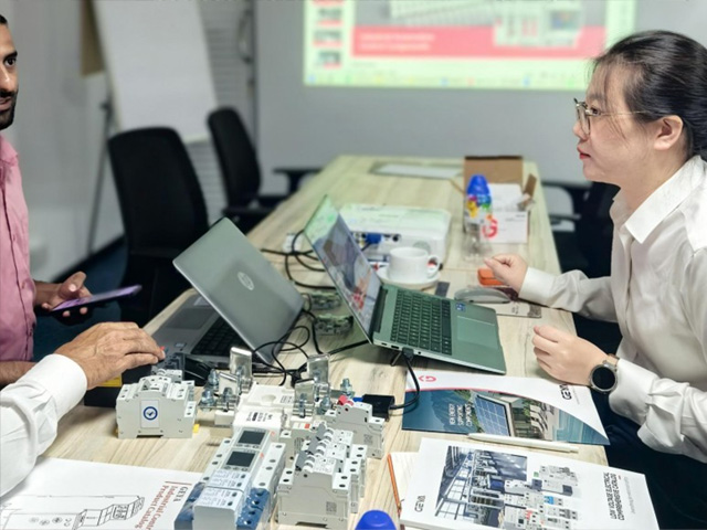 5357cc拉斯维加斯团队到访斯里兰卡电力局总部CEB丨助力当地电力建设